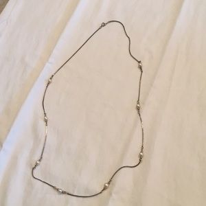 Silver and pearl necklace